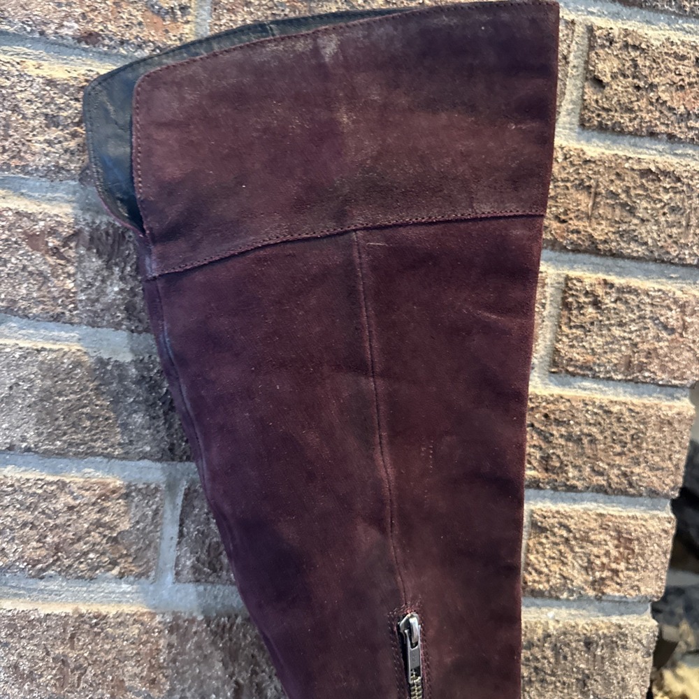 Born Over The Knee Suede Leather Block Heel Boots Women's Sz 7 Dark Red - Picture 10 of 16